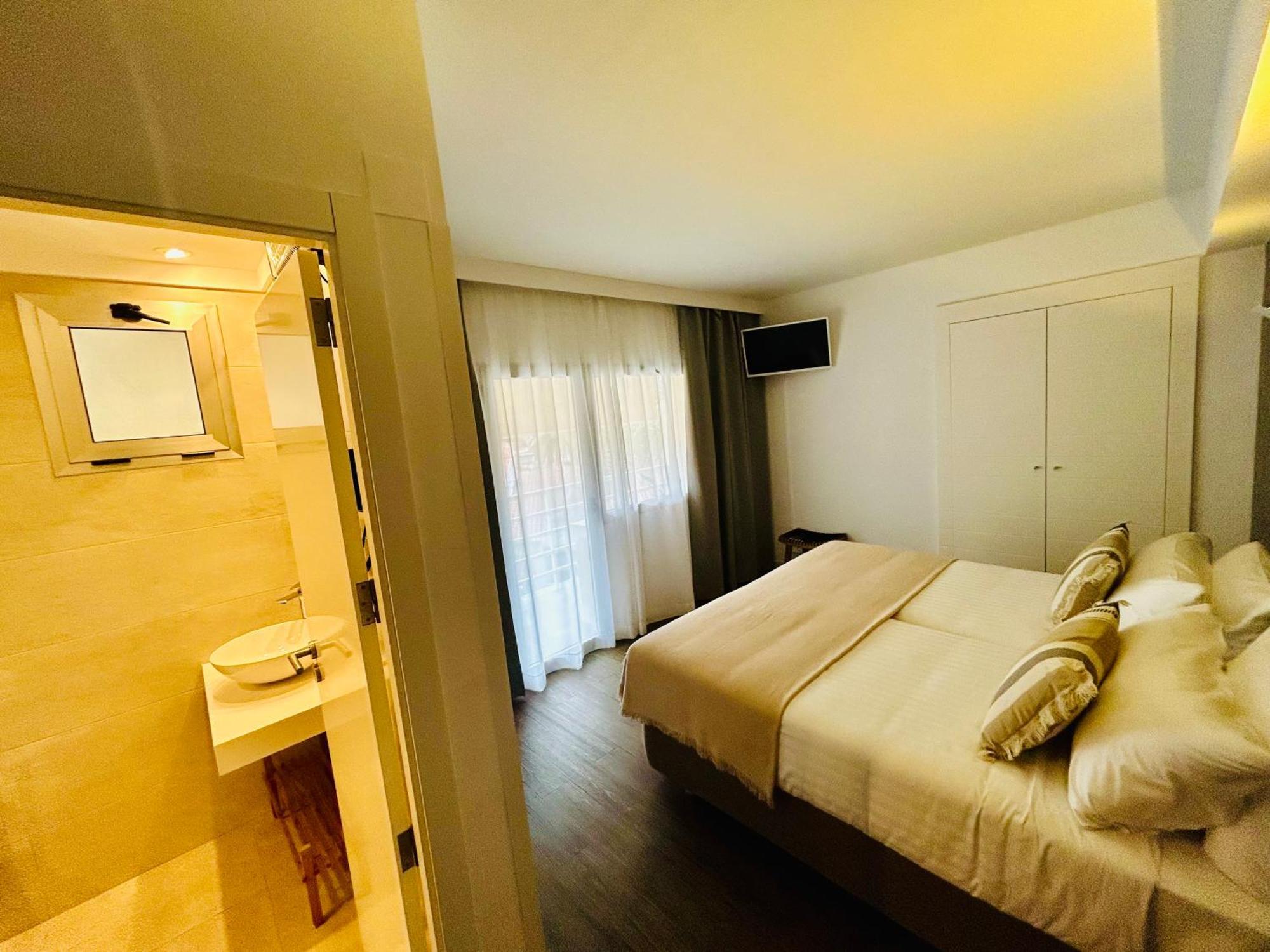 Boutique Villamor - Only Adults Hotel 2*
